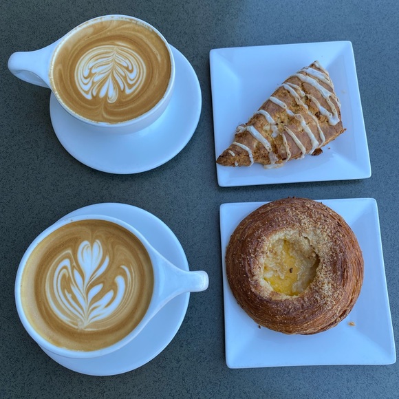 Meet your Posher, Alex - Picture 1 of 1